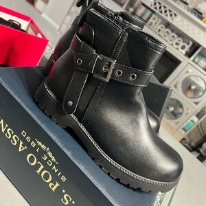 NWT Extreme by Eddie Marc Black Lug Sole Combat Boots - Buckle - 7